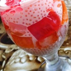 A picture of Jelly sago drink.