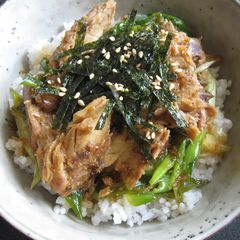 Teriyaki Mackerel Don A picture of Teriyaki Mackerel Don.