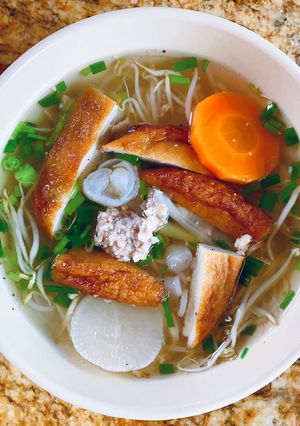Hình của món Bún chả cá, thịt bằm.