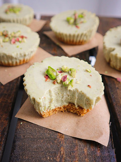 Una foto de Mini cheesecakes de pistacho 💚