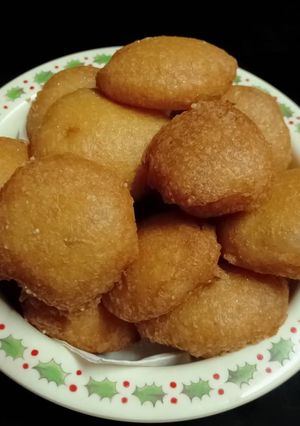 A picture of Onion Bajji.