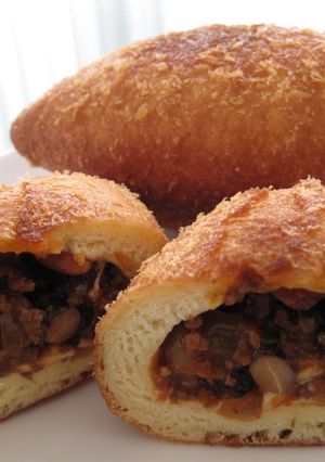A picture of Crispy and Chewy Curry Bread.