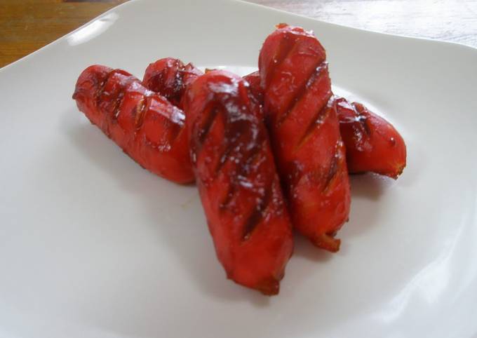 For Your Bento - Red Wiener Sausages Sautèed in Ketchup