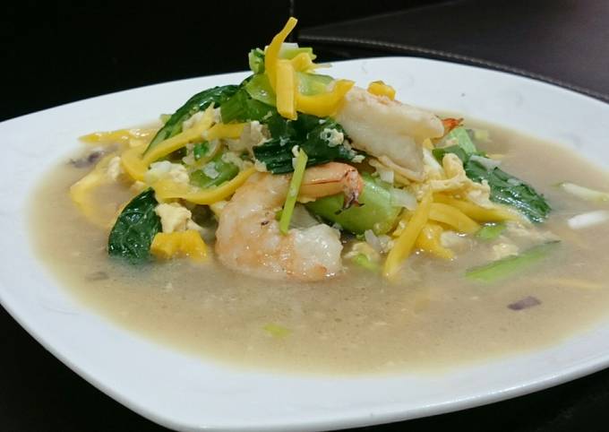 Shrimp And Choy Sum With Jackfruit In Egg Broth
