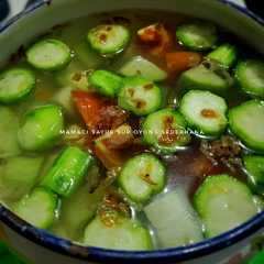 A picture of Mamaci Sayur Sup Oyong Sederhana.
