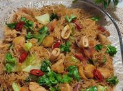 Gambar bihun goreng tomyam