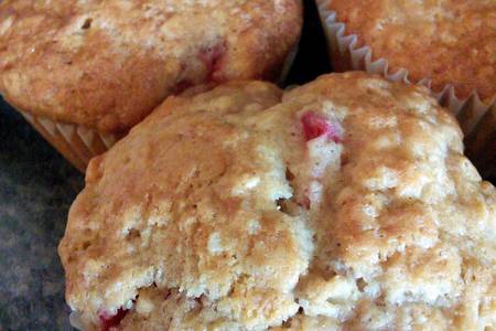 Strawberry Banana Oat Muffins 🍓 🍌  recipe main photo