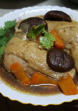 รูปของ น่องไก่ตุ๋นซีอิ๊ว