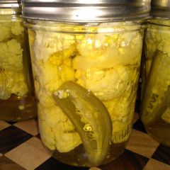 A picture of " HOT Cauliflower".