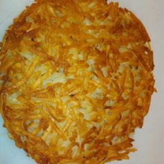 A picture of Fresh homemade hash brown.