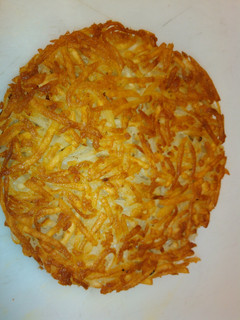 A picture of Fresh homemade hash brown.