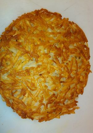 A picture of Fresh homemade hash brown.