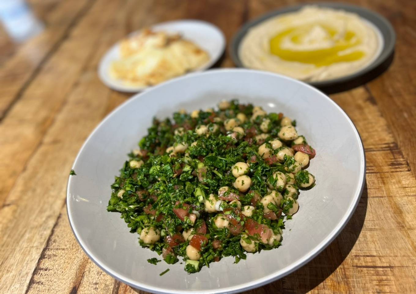 Tabbouleh with chickpeas (not traditional)