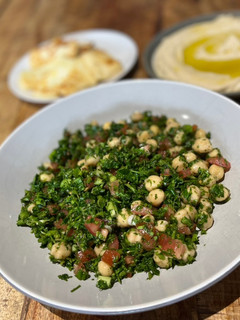 A picture of Tabbouleh with chickpeas (not traditional).