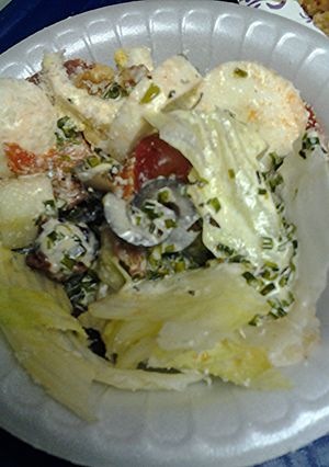 A picture of Pepperoni salad with marbled tea eggs.