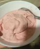 Helado proteico de fresa y plátano