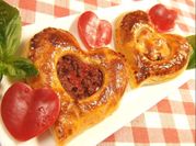 A picture of puff pastry beef mince
