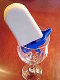 Frozen White Chocolate Fudge Pops