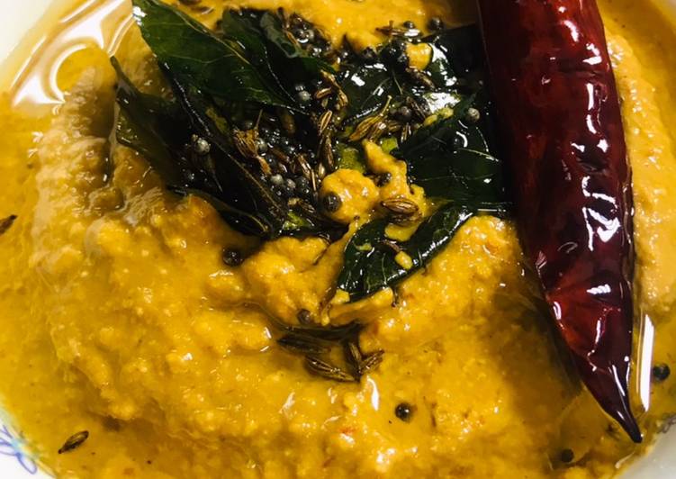 Tomato peanut chutney with dash of Radish Tomato peanut chutney with dash of Radish