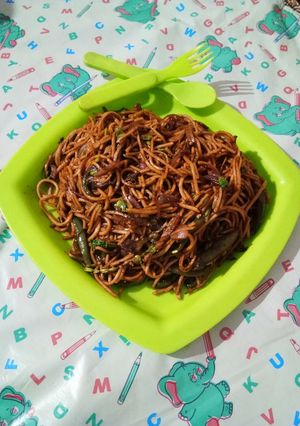 A picture of Veg Chowmein.