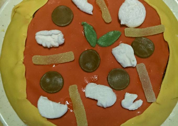 Fake Pizza Birthday Cake Recipe By Chiara Passera Cookpad