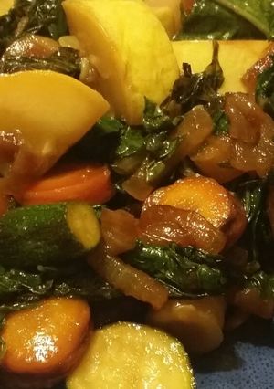 A picture of Kale and zucchini salad.