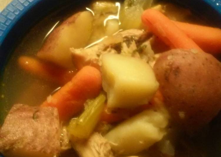 Steps to Prepare Perfect Chicken and potato soup