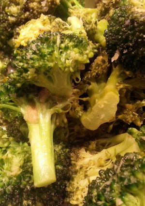 A picture of Gingered Broccoli.