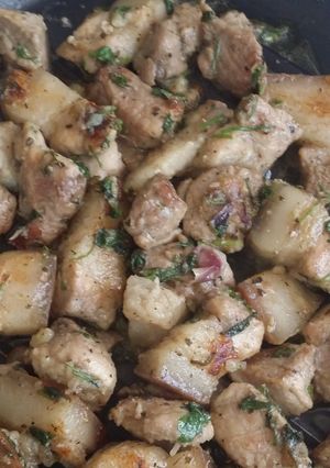 A picture of Celery Buttered Pork.