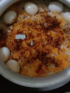 চিকেন বিরিয়ানি (chicken biriyani recipe in Bengali) রেসিপির প্রধান ছবি