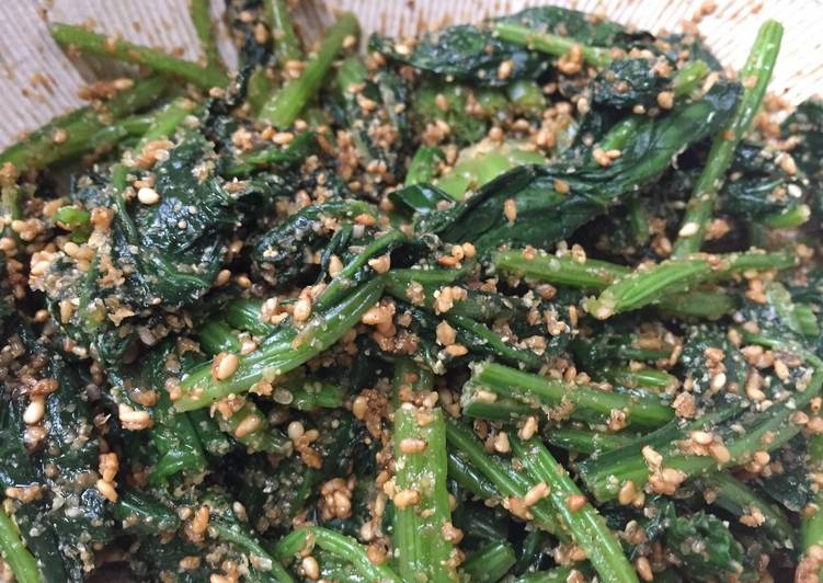 Steps to Prepare Speedy Spinach with Sesame Seed Dressing