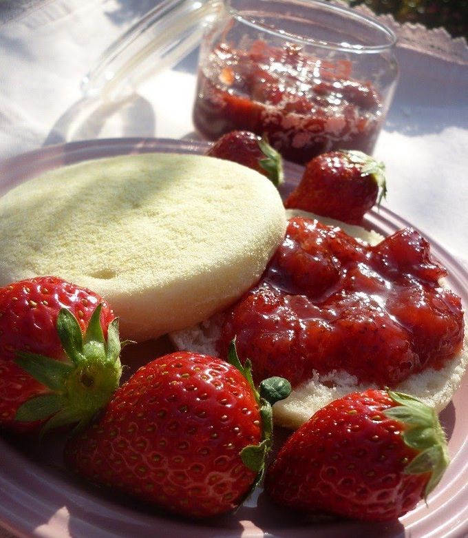 A picture of Easy Microwaved Strawberry Jam.