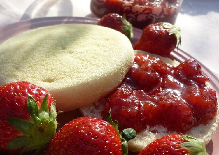 Easy Microwaved Strawberry Jam Easy Microwaved Strawberry Jam