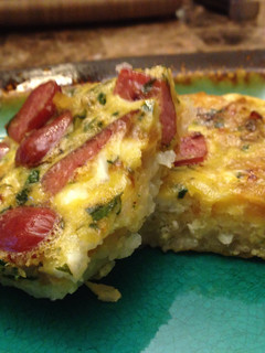 A picture of Baked Omelet With Hashbrowns.