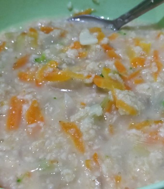 Foto resep Bubur oat sayuran #herlinwidodo