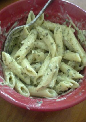 A picture of Easy Creamy Pesto Pasta.