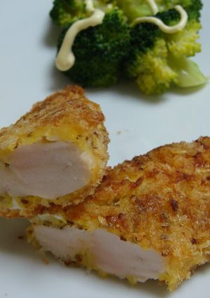 A picture of Chicken Tender Cutlet in Mustard Cheese.