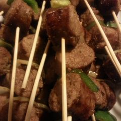 A picture of Italian sausage kabobs.