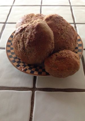 A picture of Quinoa Whole Wheat Buns.