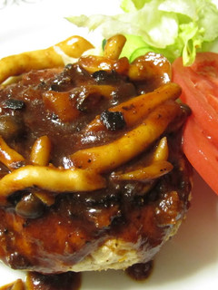 A picture of Easy Okara Burger.