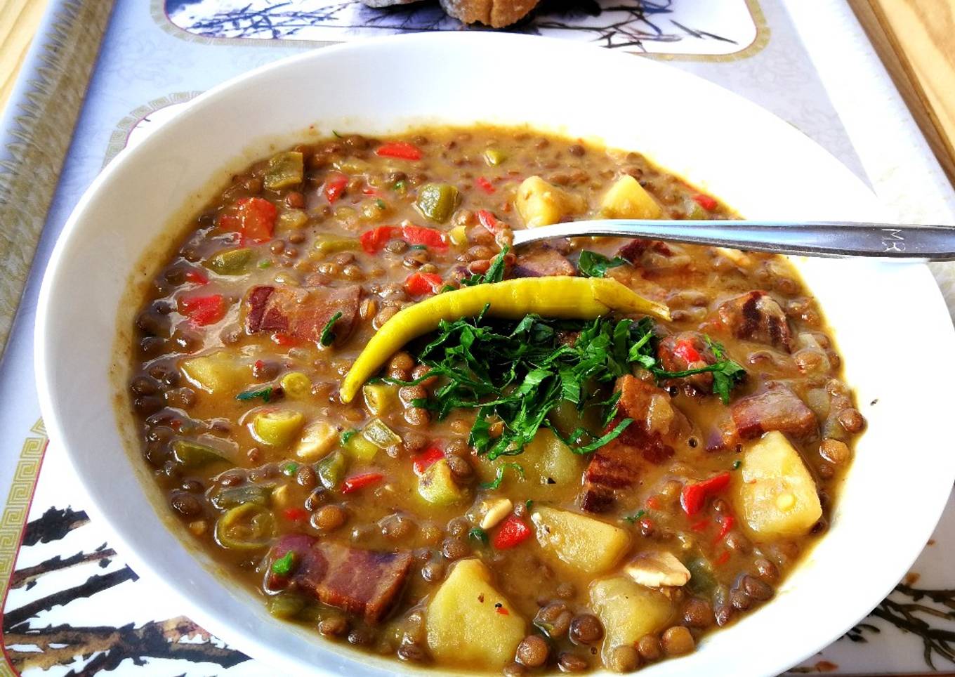 Lentejas con cancelada y hortalizas - plato único 🥔 🌶