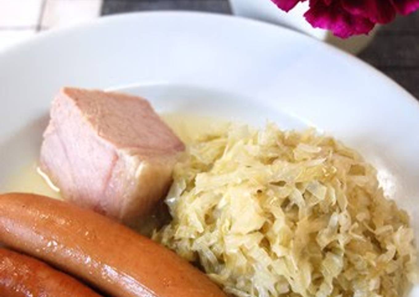 Extremely Easy Choucroute Garnie