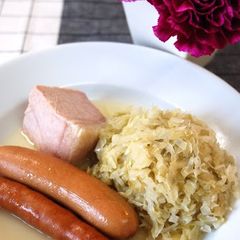 Extremely Easy Choucroute Garnie A picture of Extremely Easy Choucroute Garnie.