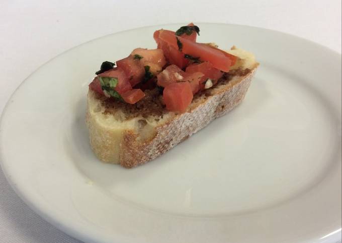 Steps to Make Award-winning Balsamic Bruschetta