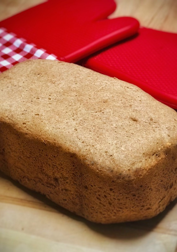 Una foto de Pan de cerveza integral de espelta (en panificadora)