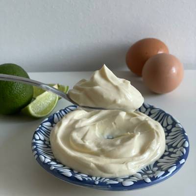Mayonesa con huevo cocido “fit” sin lácteos Receta de poramoralhambre-  Cookpad