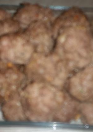 A picture of Zesty meatballs.