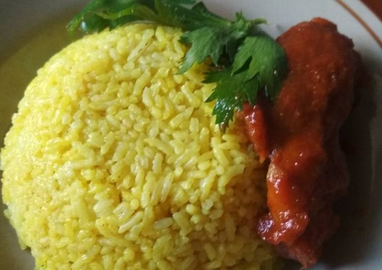 Nasi kuning banjar (magic com) dan masak habang