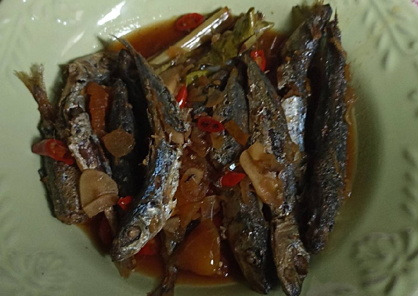 Ikan layang kuah kecap