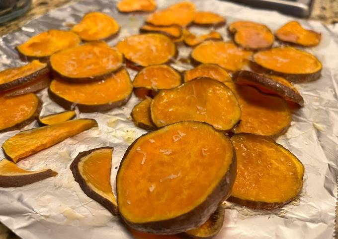 Rose’s sweet potato chips 🍠 Recipe by Shu - Cookpad